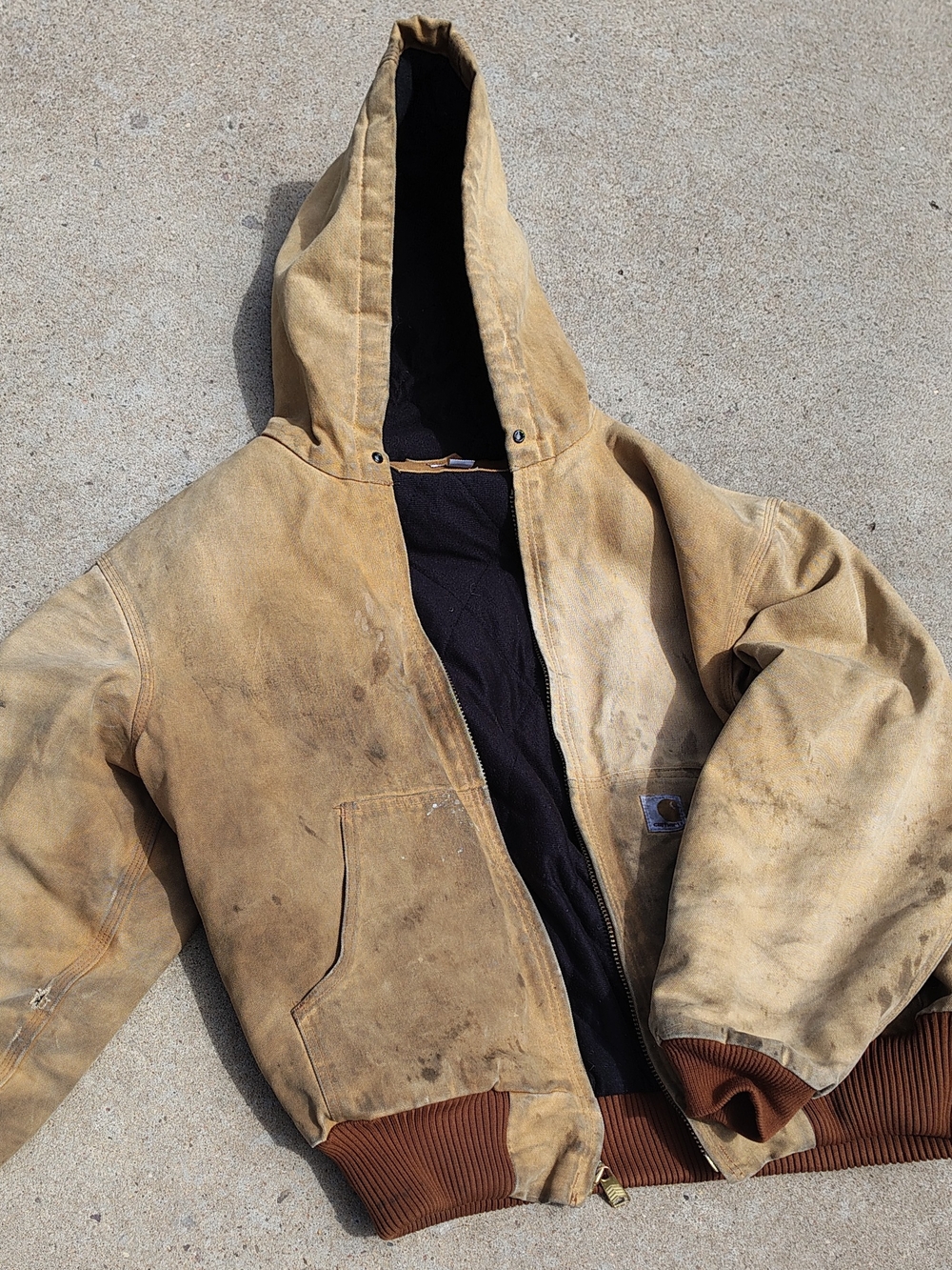 CARHARTT ACTIVE JACKET. WORN.